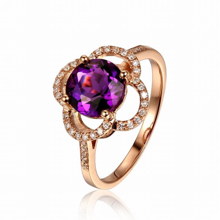 Zlatý prsten s ametystem a diamantovým květem