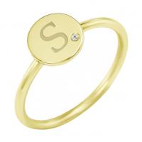 Zlatý prsten s diamantem a gravírem písmene Narik