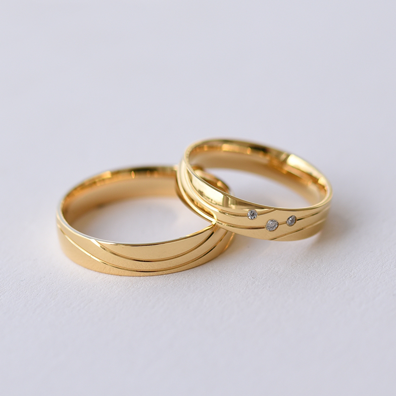 Snubní prsteny ze zlata s diamanty 61442