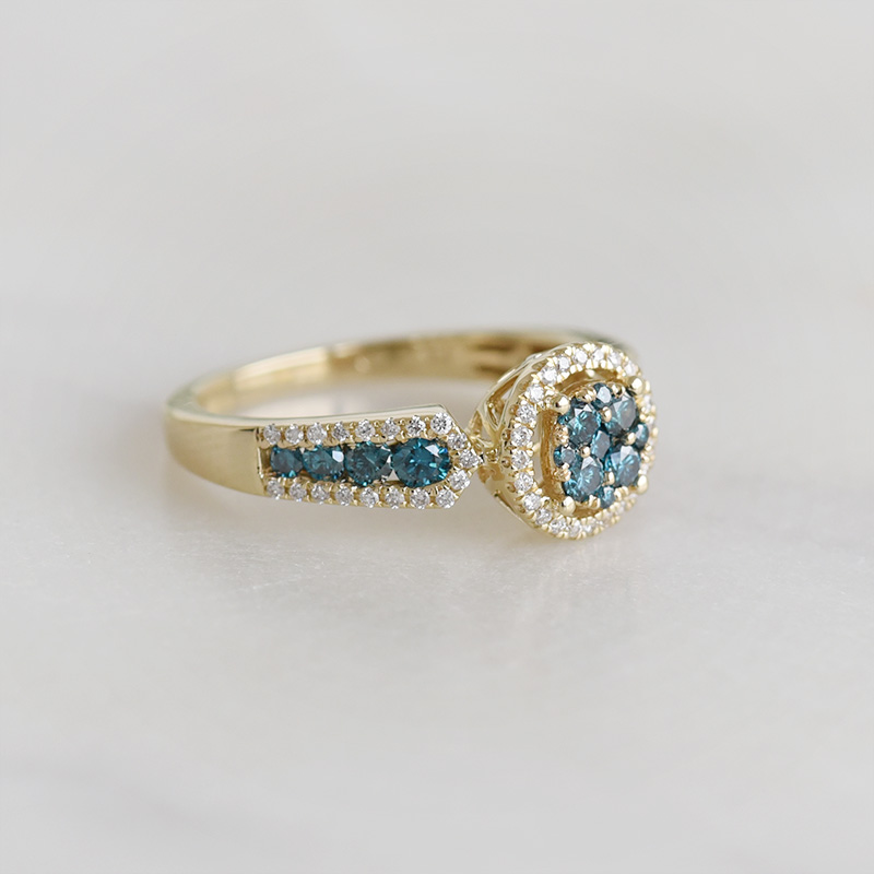 Prsten plný diamantů 93652