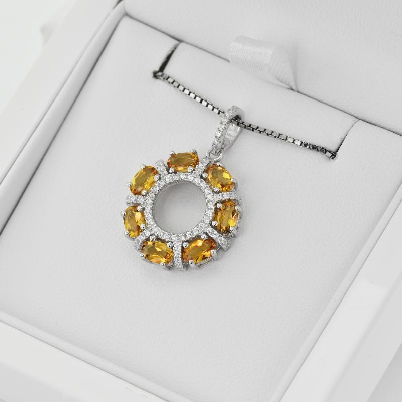 Stříbrný náhrdelník Janis 9692