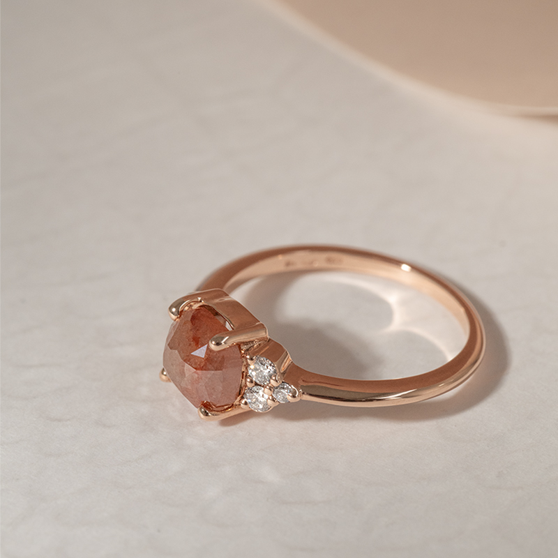Zlatý prsten se salt and pepper diamantem Agathe 120613