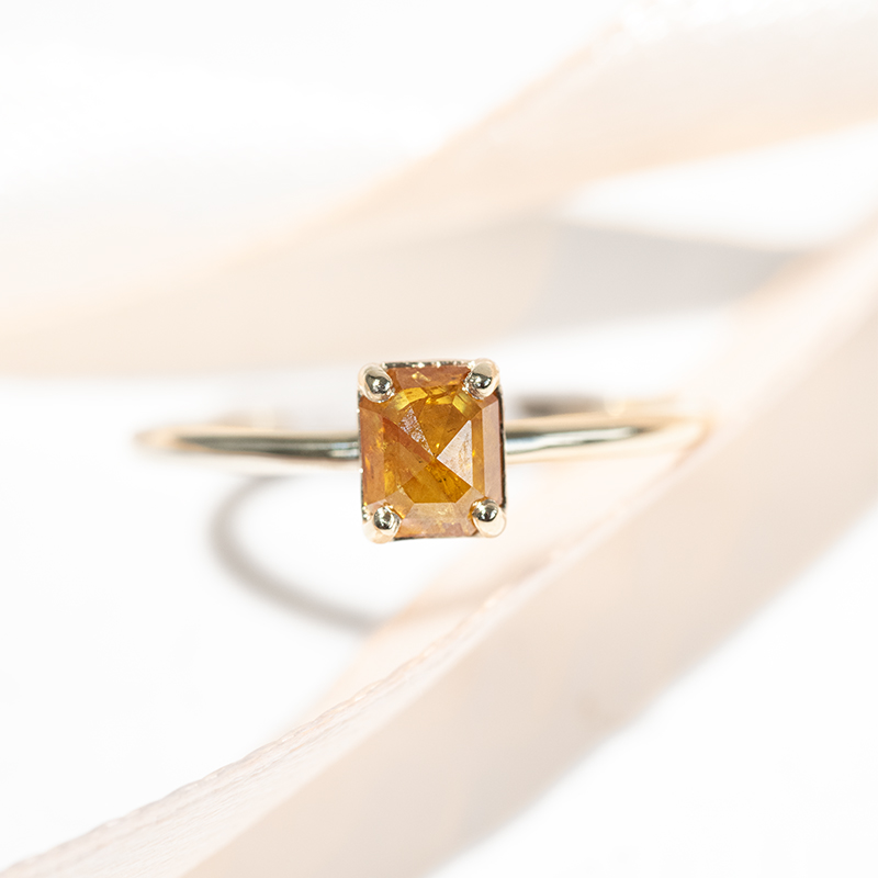 Zlatý prsten s emerald salt and pepper diamantem Lucilia 126143