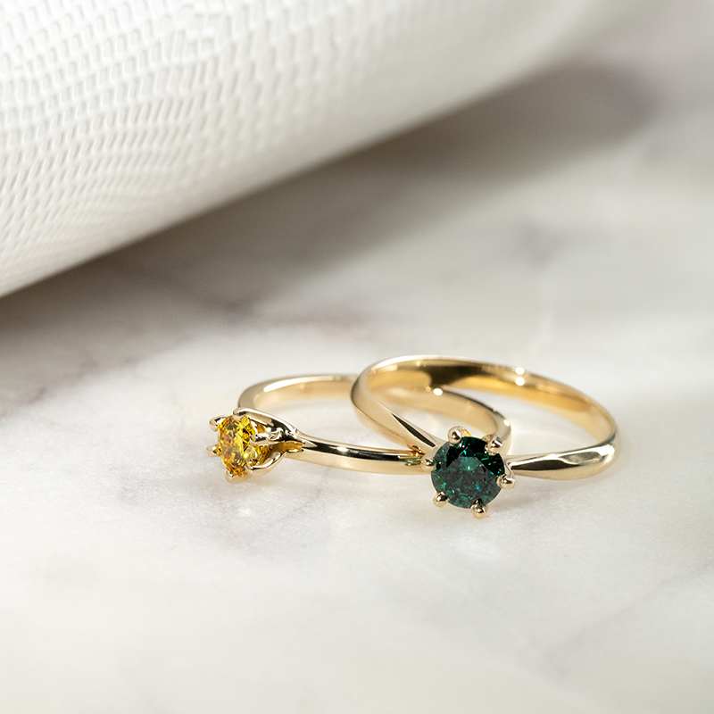 Zlatý zásnubní prsten s modrým diamantem Iravan 133293