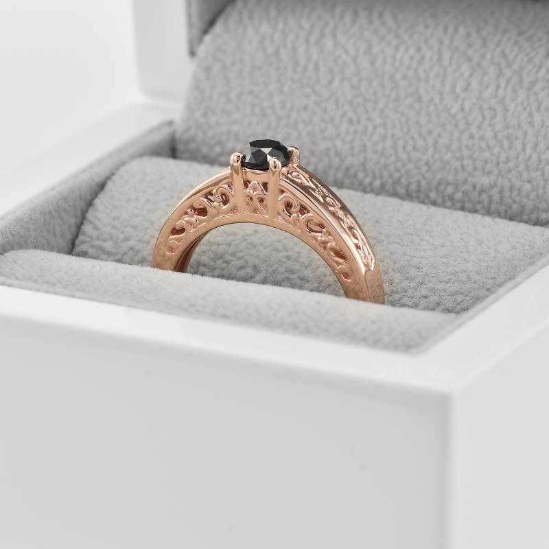 Prsten ze zlata s diamantem 39153