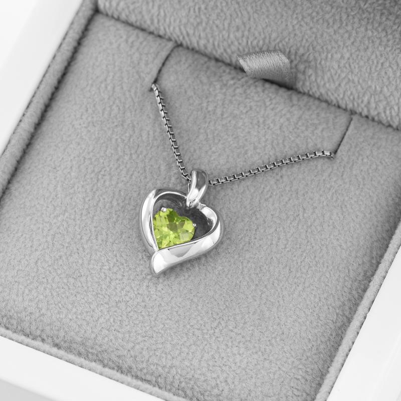 Olivínový náhrdelník ze stříbra 46803