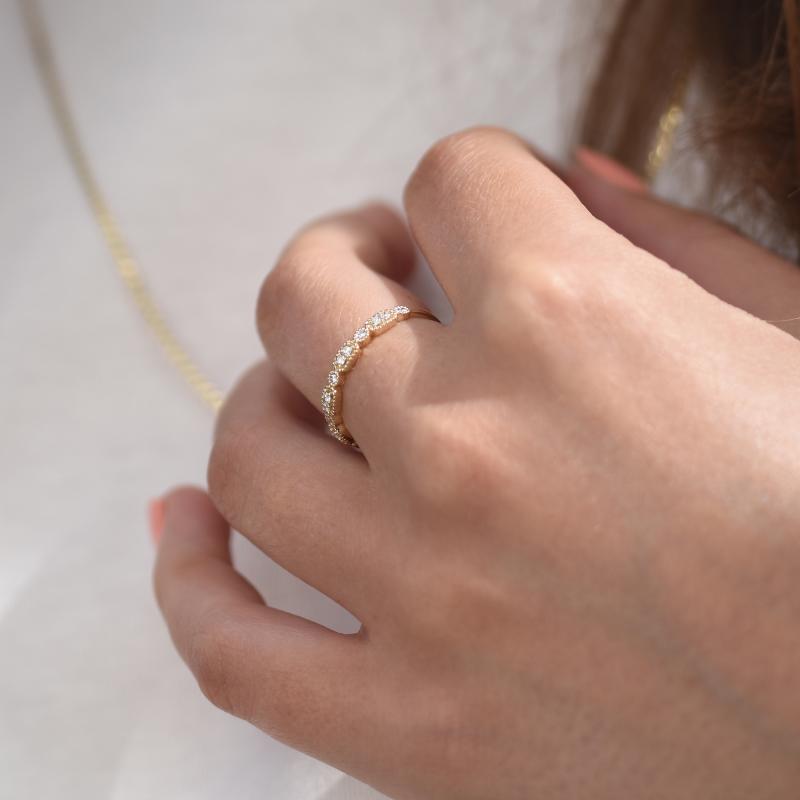 Zlatý vintage eternity prsten s diamanty 46943