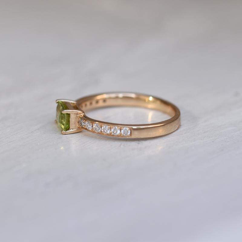 Prsten s olivínem 48793