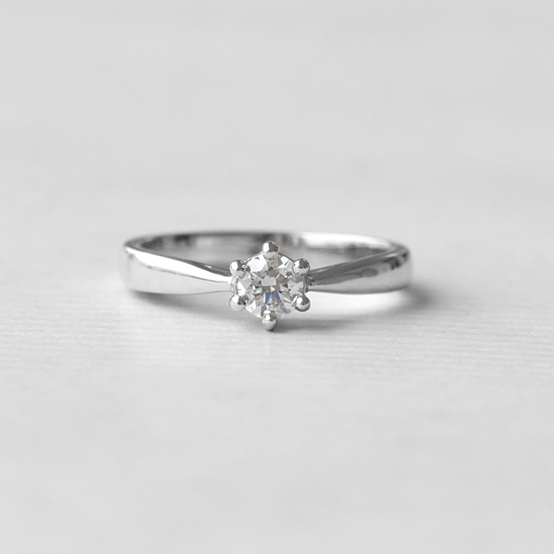 Zásnubní prsten s diamantem 73513