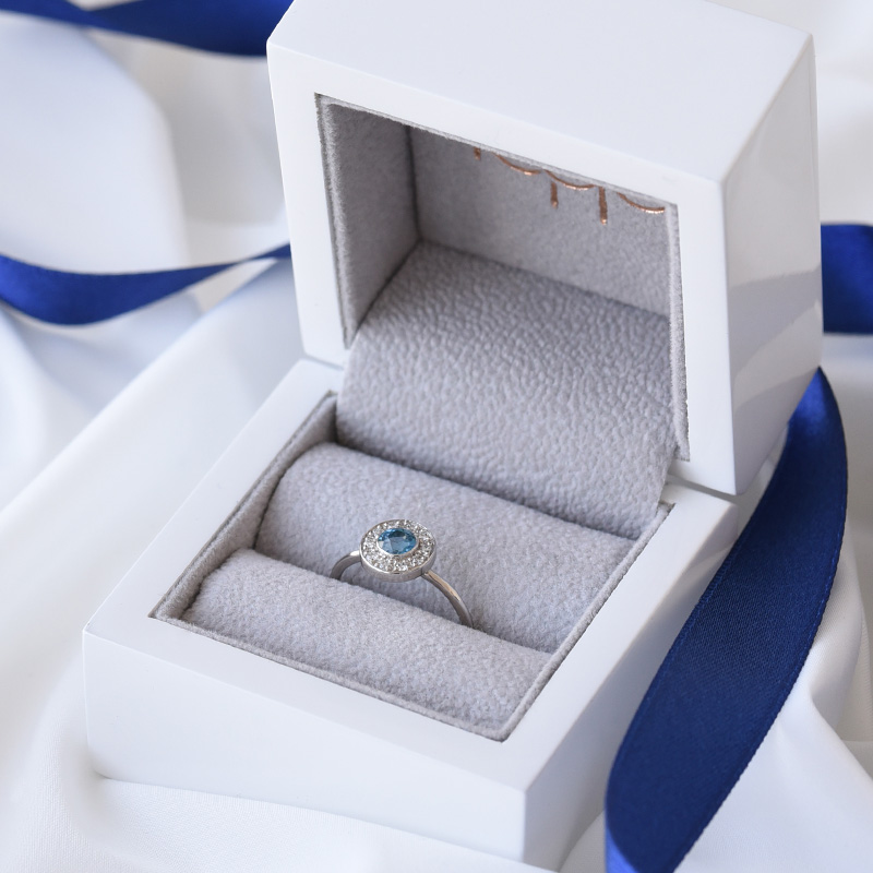 Zásnubní diamantový prsten s londýnským topazem 81333