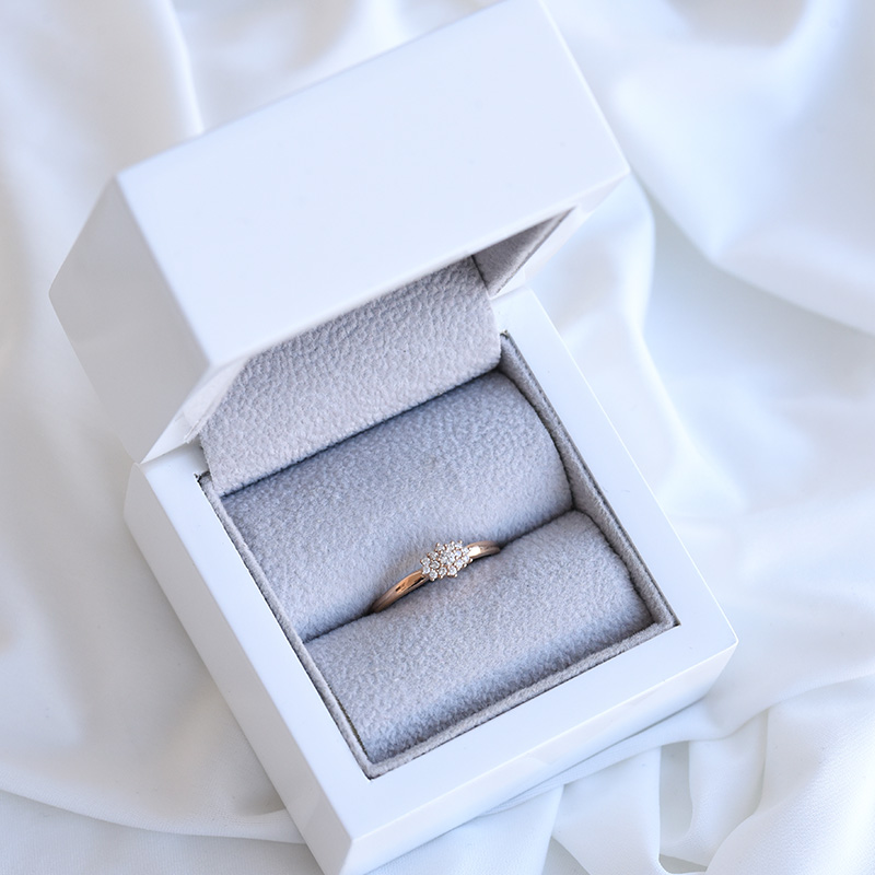 Zásnubní prsten z růžového zlata 84813
