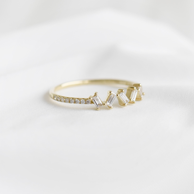 Zlatý prsten 91053