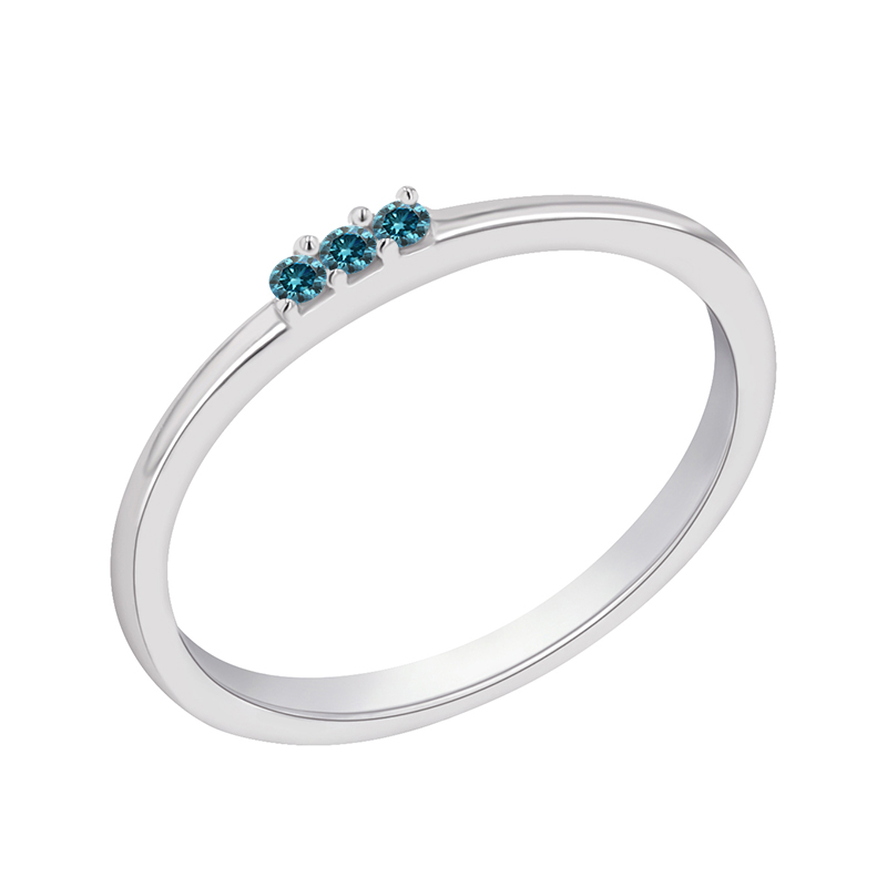 Prsten ze stříbra s modrými diamanty