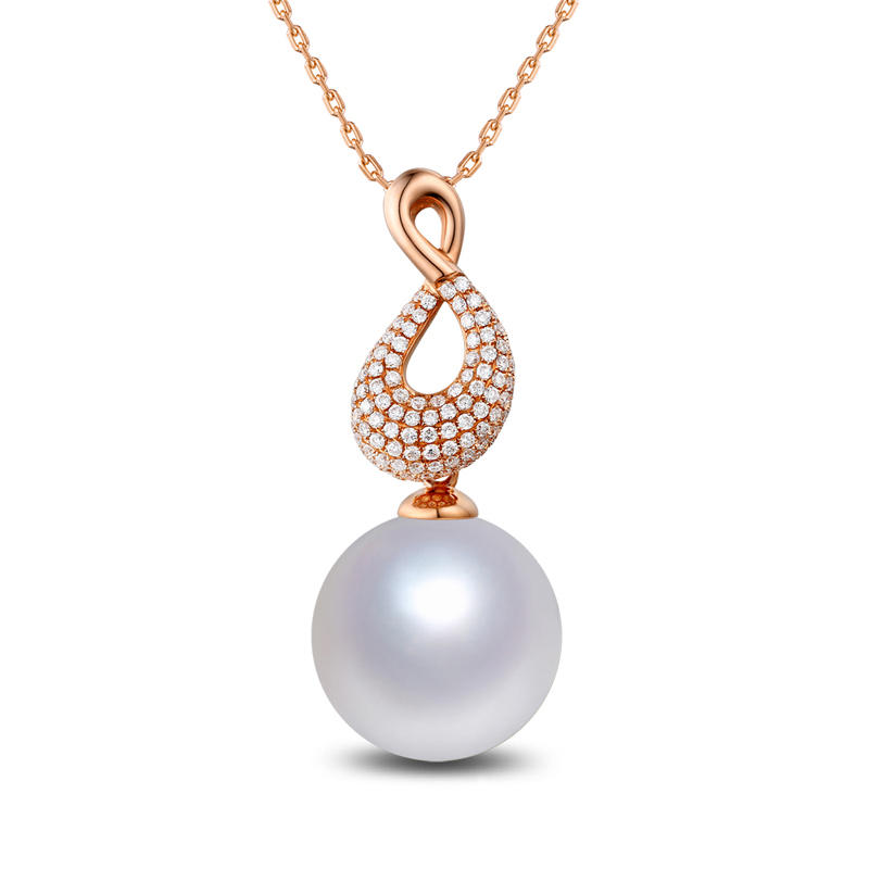 Zlatý perlový náhrdelník s diamanty Uzy
