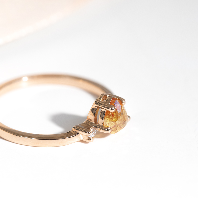 Unikátní prsten se salt and pepper diamantem a lab-grown diamanty Louisa 124224