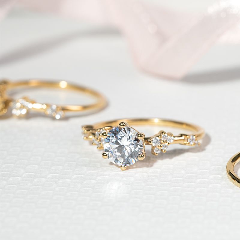 Romantický zásnubní prsten s lab-grown diamanty Therese 126714
