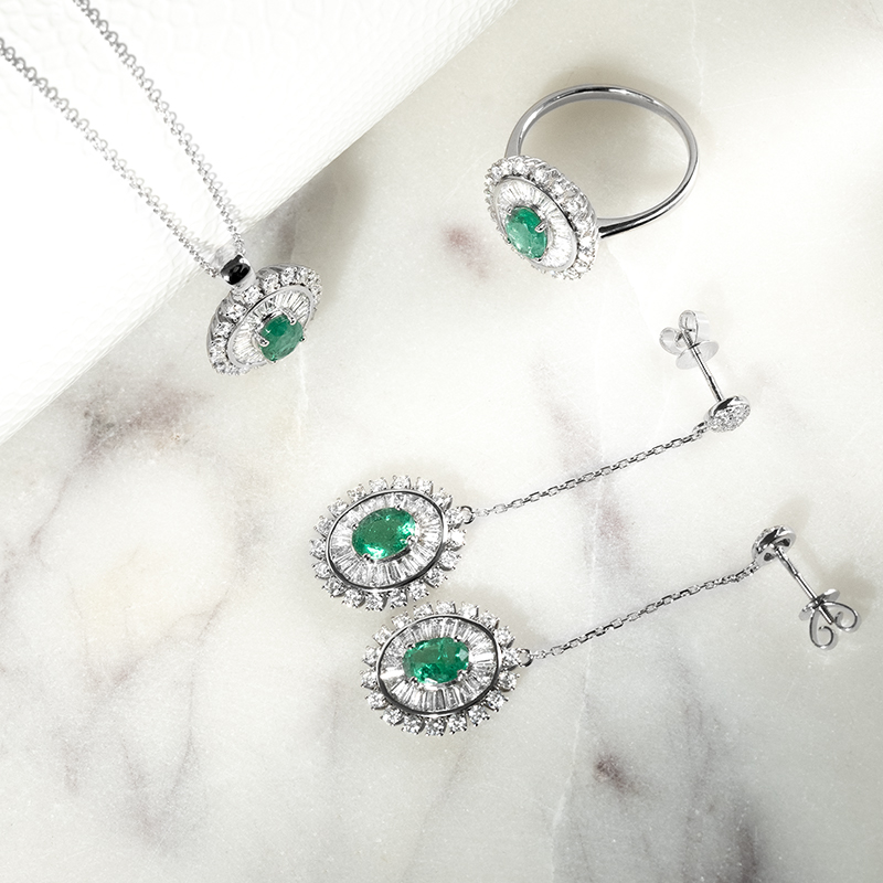 Luxusní smaragdová souprava s diamanty Elyn 133294