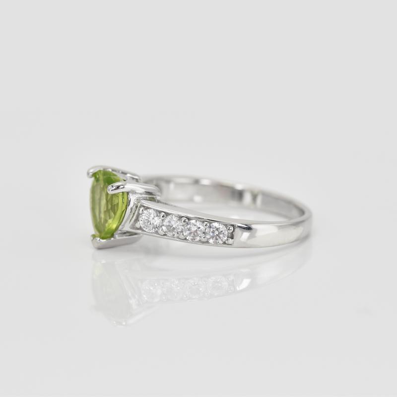 Olivínový prsten 15204