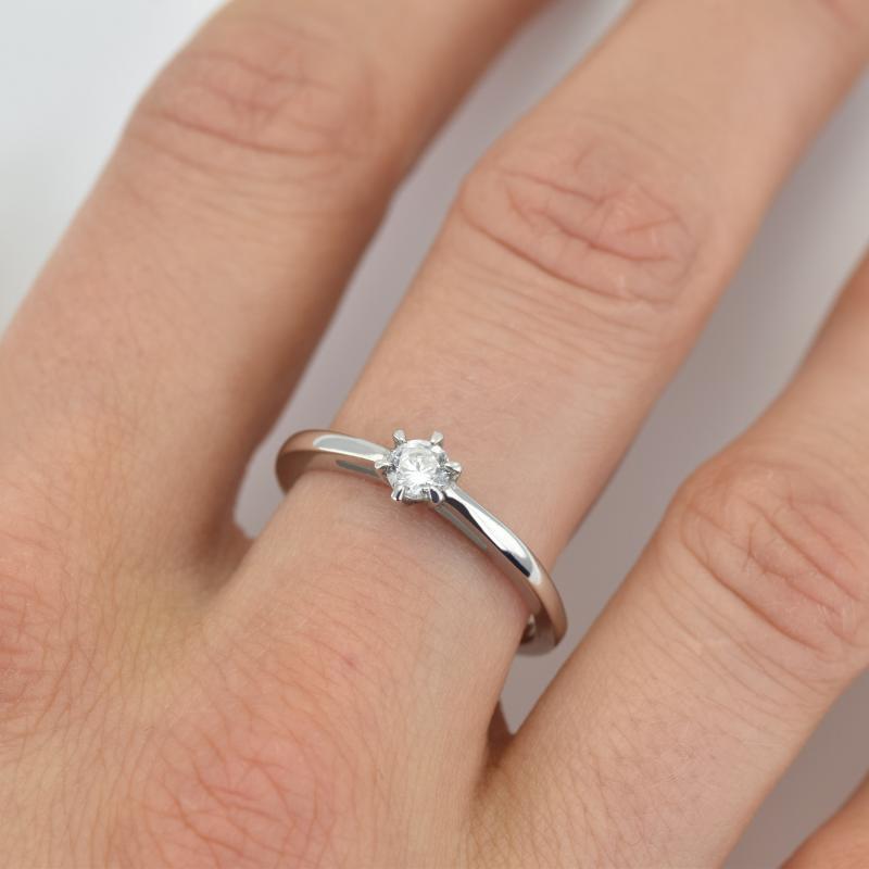 Zlatý prsten s certifikovaným diamantem Rima 15534
