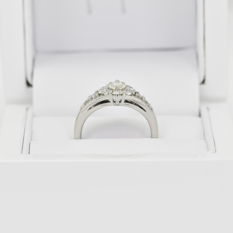 Prsten z platiny s diamanty 16774