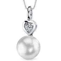 Stříbrný náhrdelník s bílou perlou Ayaan
