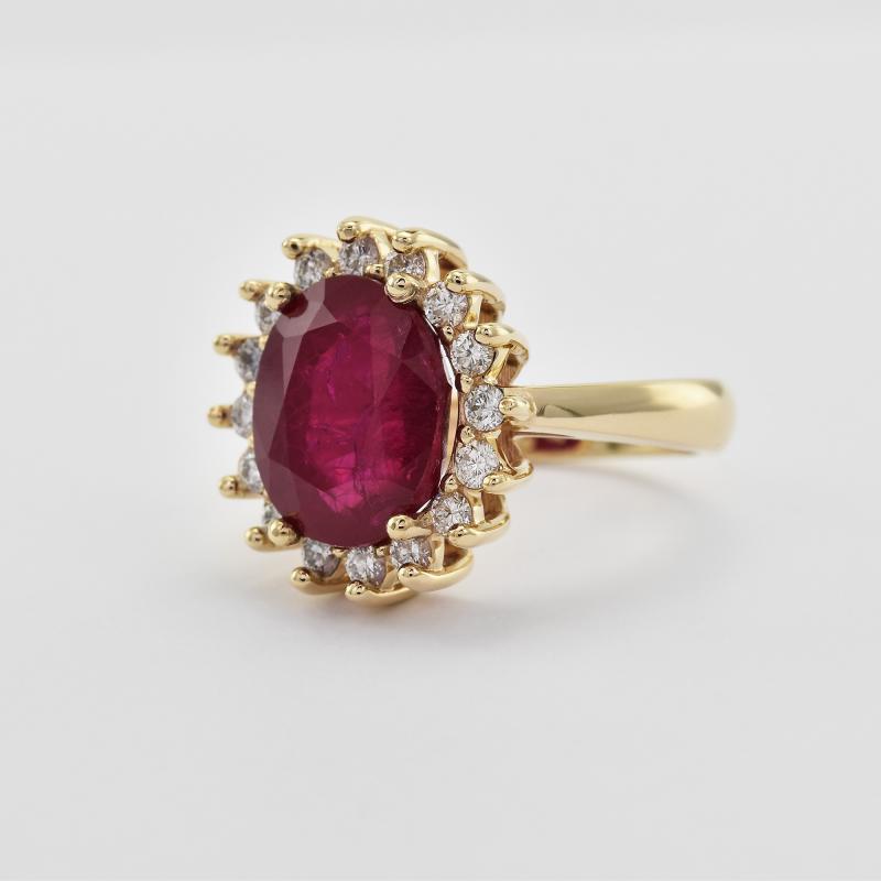Vintage prsten s rubínem 25604