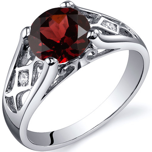 Granátový prsten ze stříbra