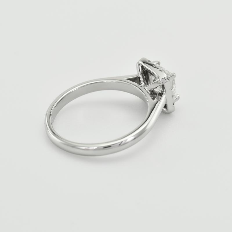 Platinový prsten plný diamantů 38054