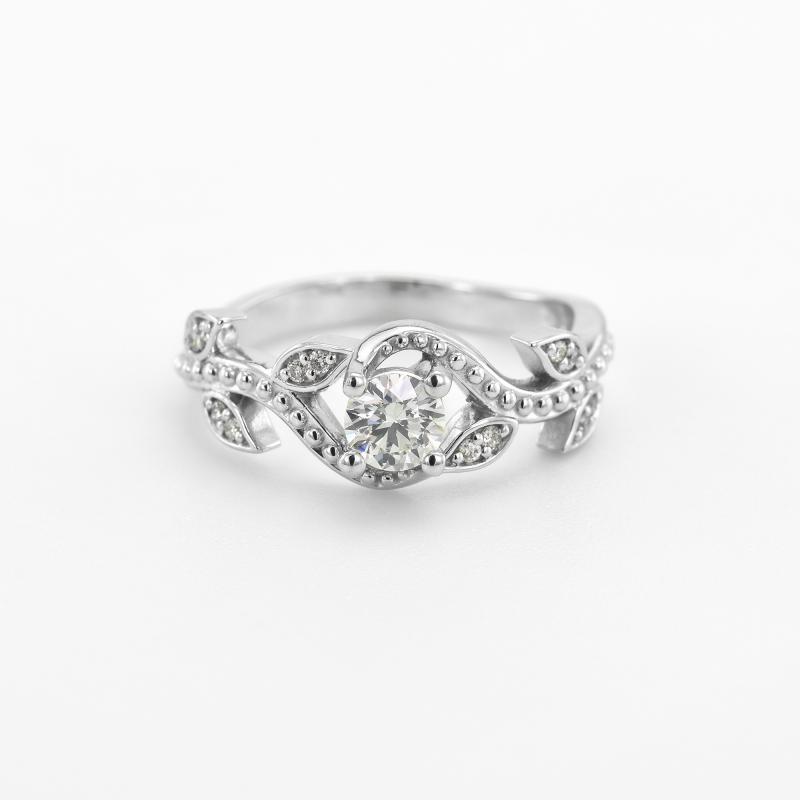 Zásnubní vintage prsten s diamanty z bílého zlata Vindo 47254
