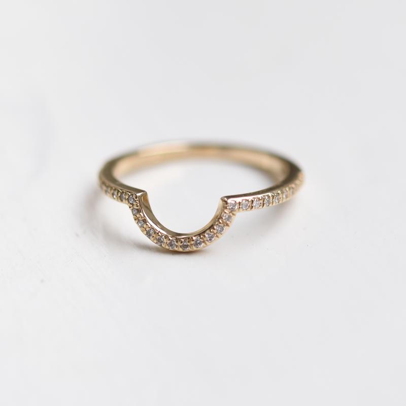 Zlatý snubní prsten 