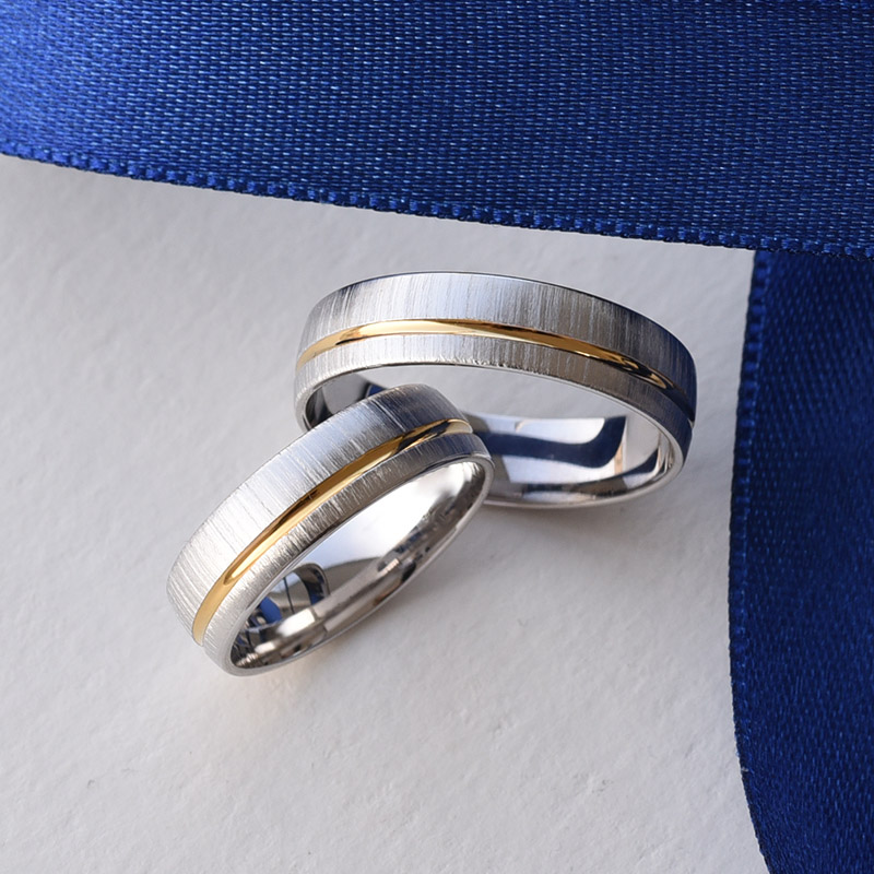 Zlaté snubní prsteny z kombinovaného zlata 77714