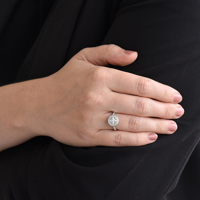 Halo prsten s diamanty 85614