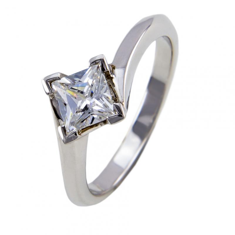 Zásnubní prsten s 0.30ct GIA princess diamantem Elmani