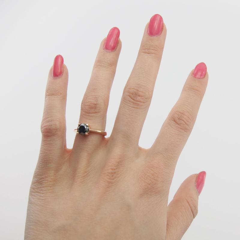 Prsten s černým diamantem 8714