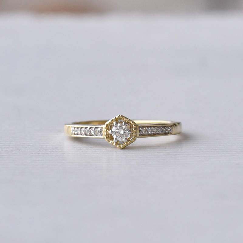Zásnubní prsten s diamantem ze žlutého zlata 90534