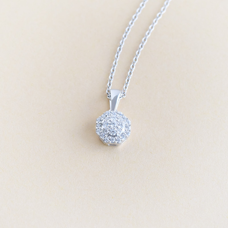 Elegantní diamantový náhrdelník 95814