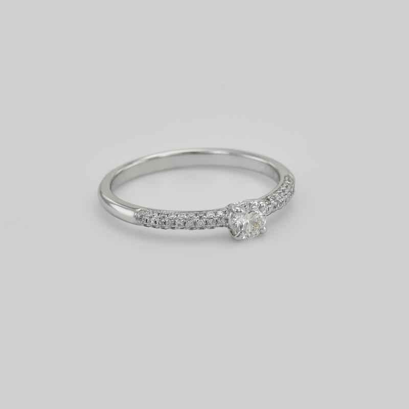 Zásnubní prsten s moissanitem a diamanty Kristen 100255