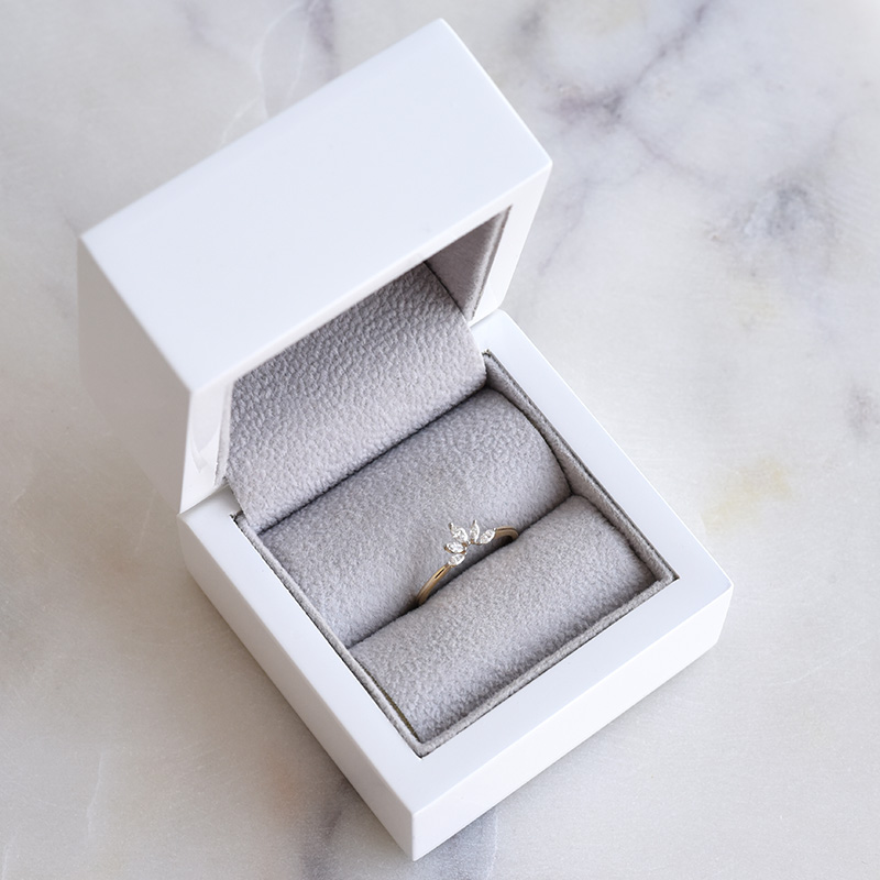 Elegantní prsten s marquise lab-grown diamanty Maurice 102485