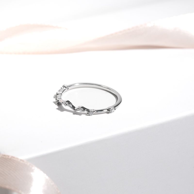 Atypický snubní prsten s lab-grown diamanty Kosta 128025