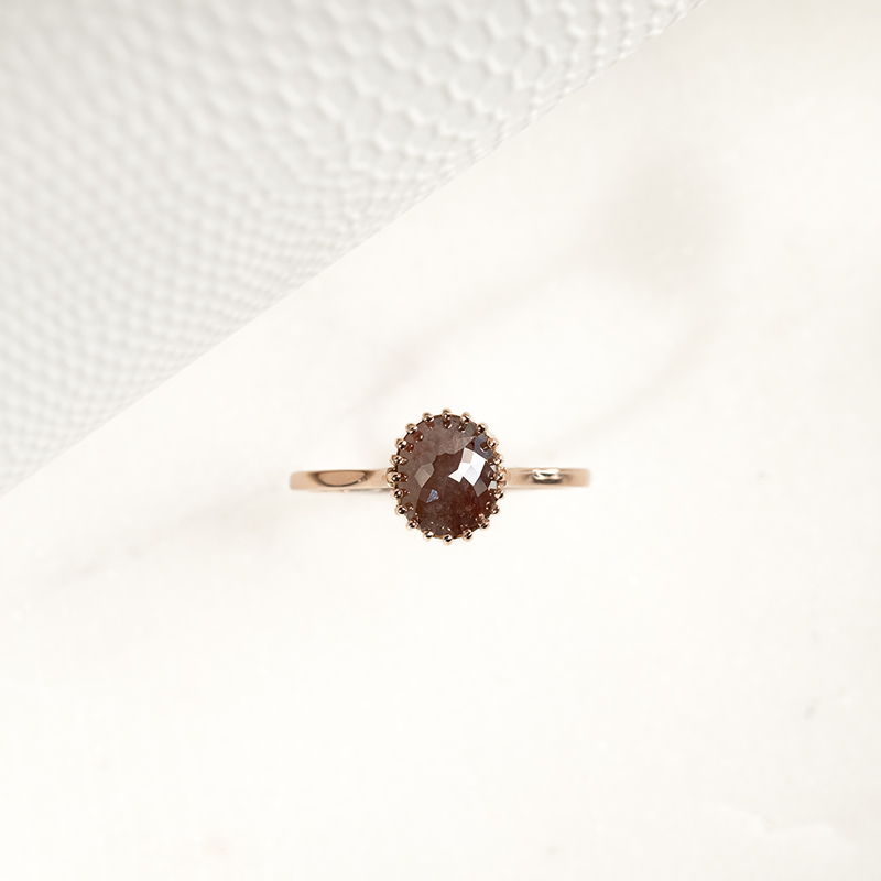 Zlatý prsten s oval salt and pepper diamantem Marcea 133065