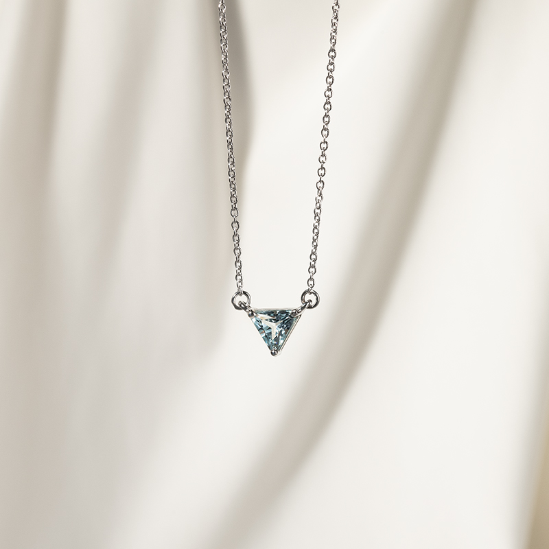 Minimalistický náhrdelník s akvamarínem Modu 134925