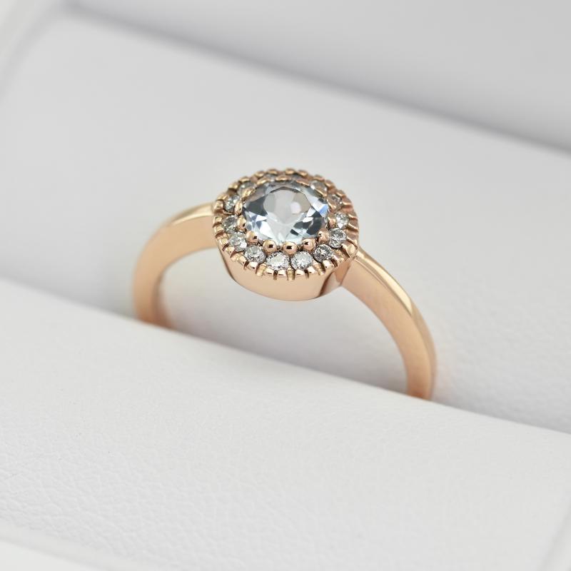 Akvamarínový prsten