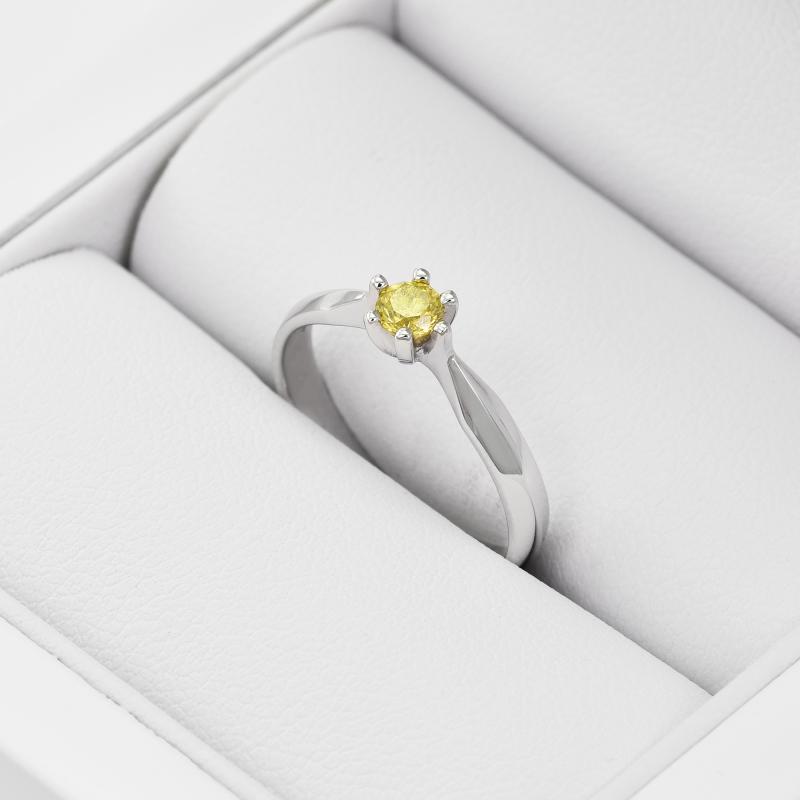 Zlatý prsten s diamantem 27795