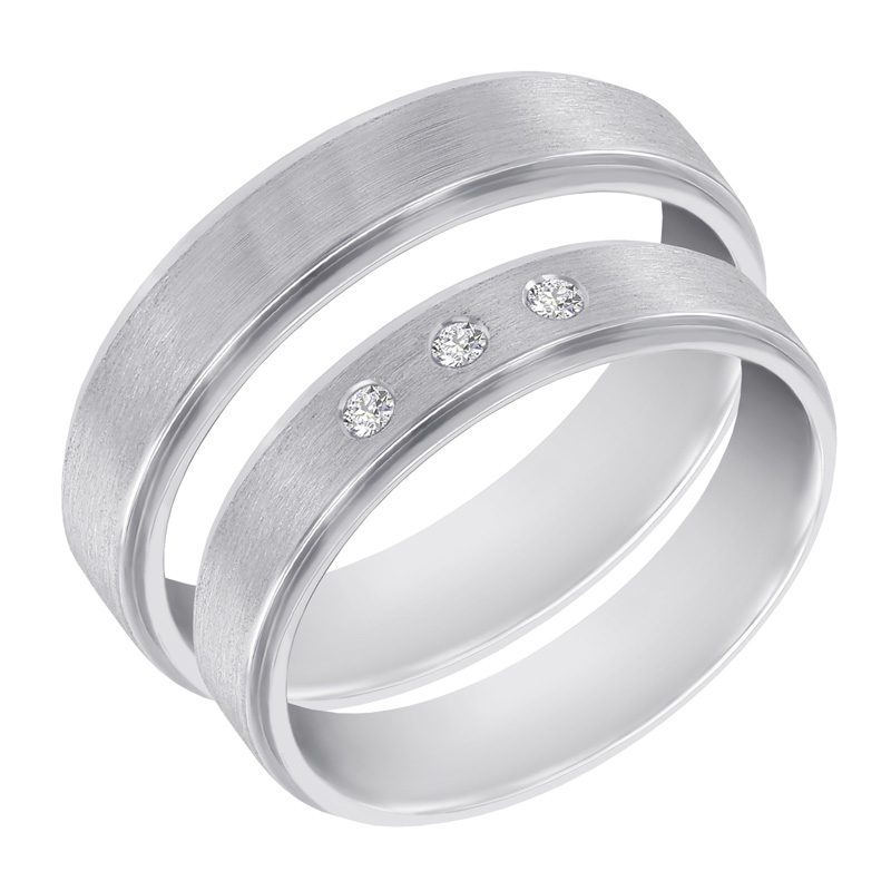 Zlaté snubní prsteny se třemi diamanty Xoana