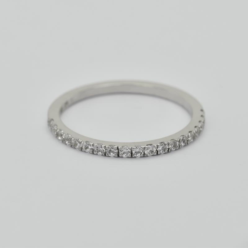 Platinový prsten s diamantem 43885