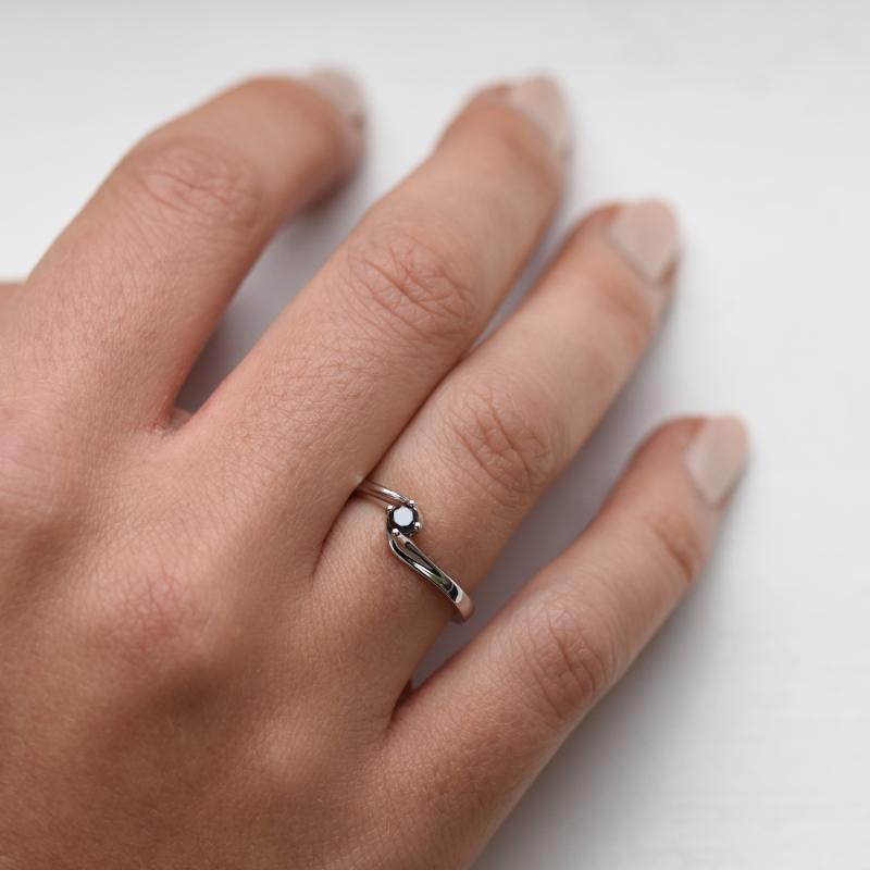 Zásnubní prsten s černým diamantem 49855