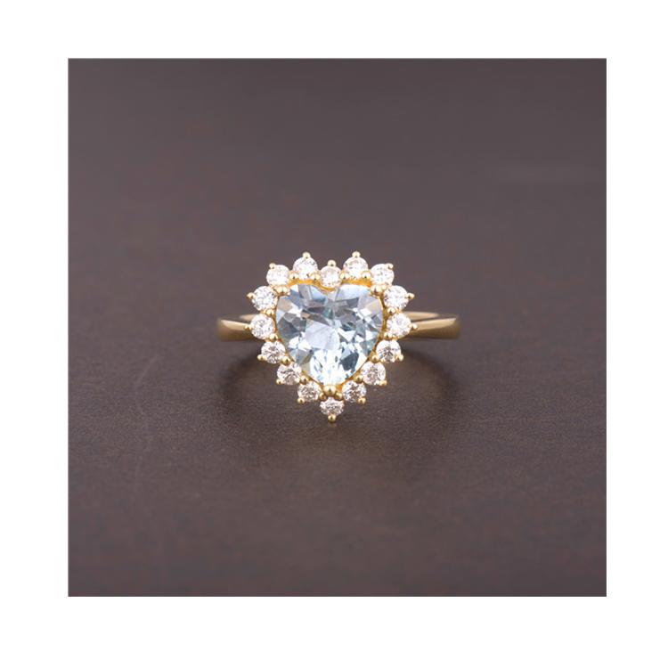 Akvamarínový prsten s diamanty 6525