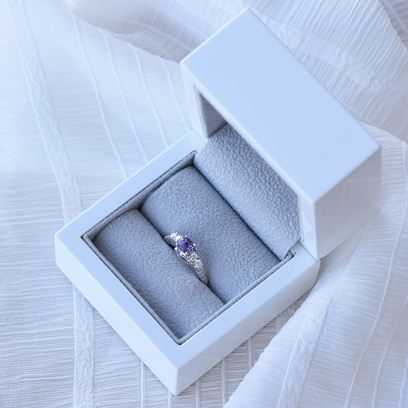 Romantický stříbrný prsten