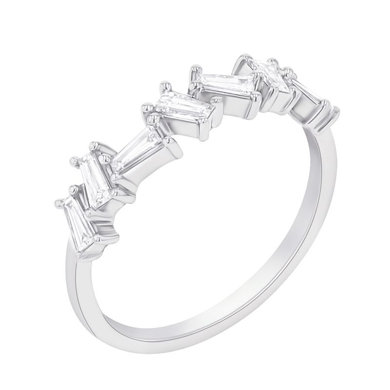 Minimalistický prsten se syntetickými diamanty