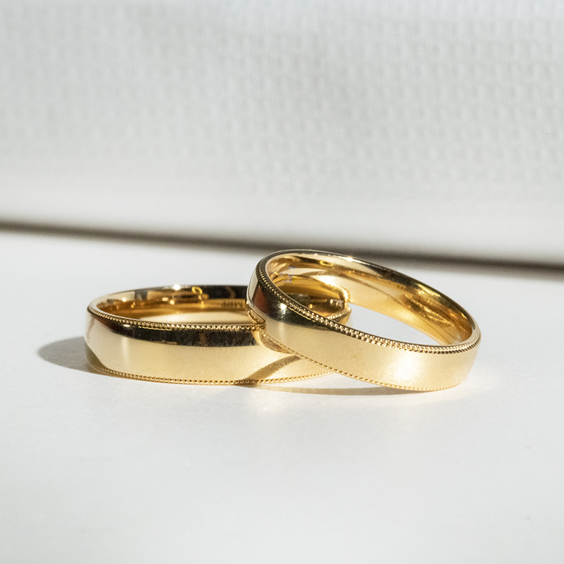 Zlaté snubní prsteny se zdobenými okraji Rayan 114106